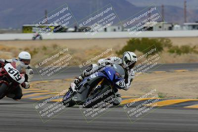 media/Jan-14-2023-SoCal Trackdays (Sat) [[497694156f]]/Turn 4 Set 2 (1030am)/